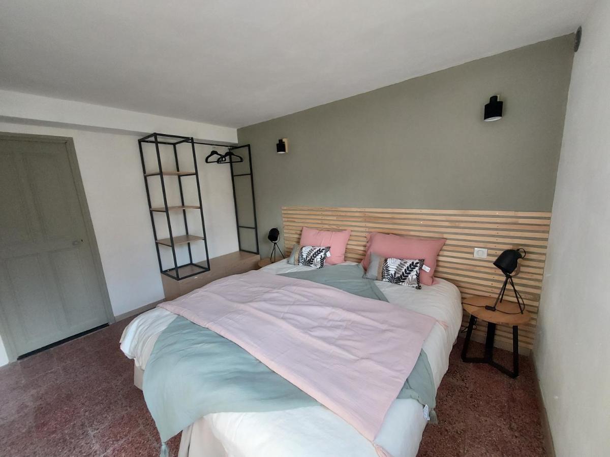 Hotel Les Pierres De Cezaire Saint-Cézaire-sur-Siagne Exteriér fotografie