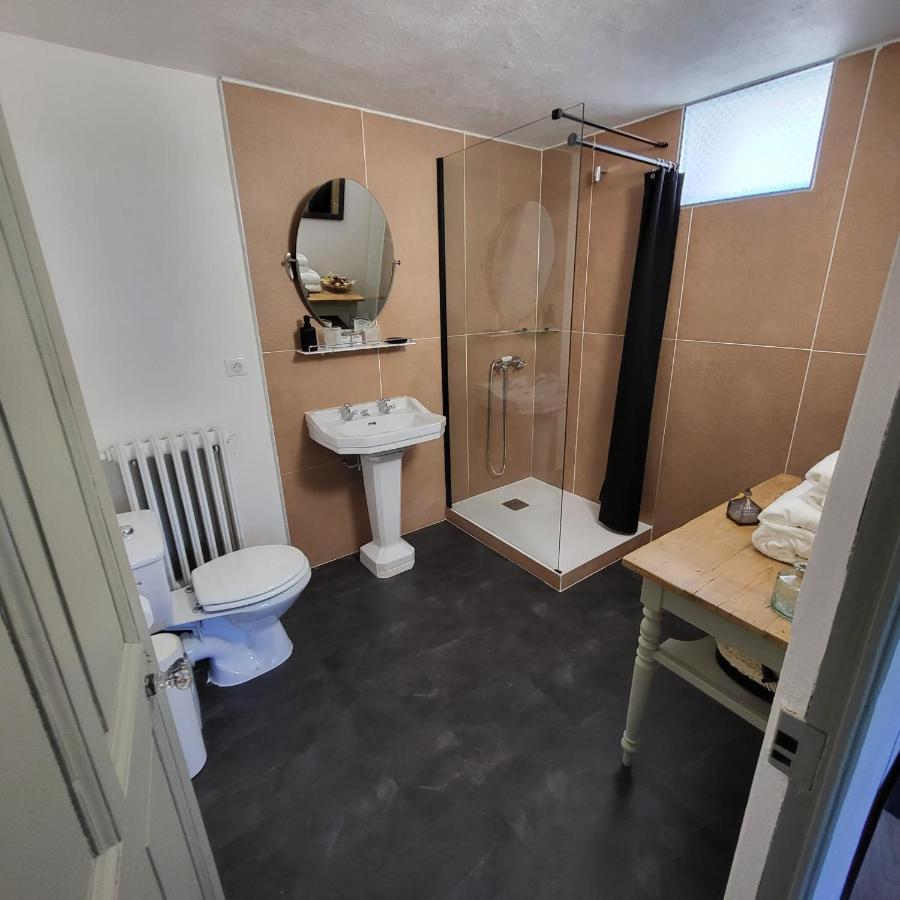 Hotel Les Pierres De Cezaire Saint-Cézaire-sur-Siagne Exteriér fotografie