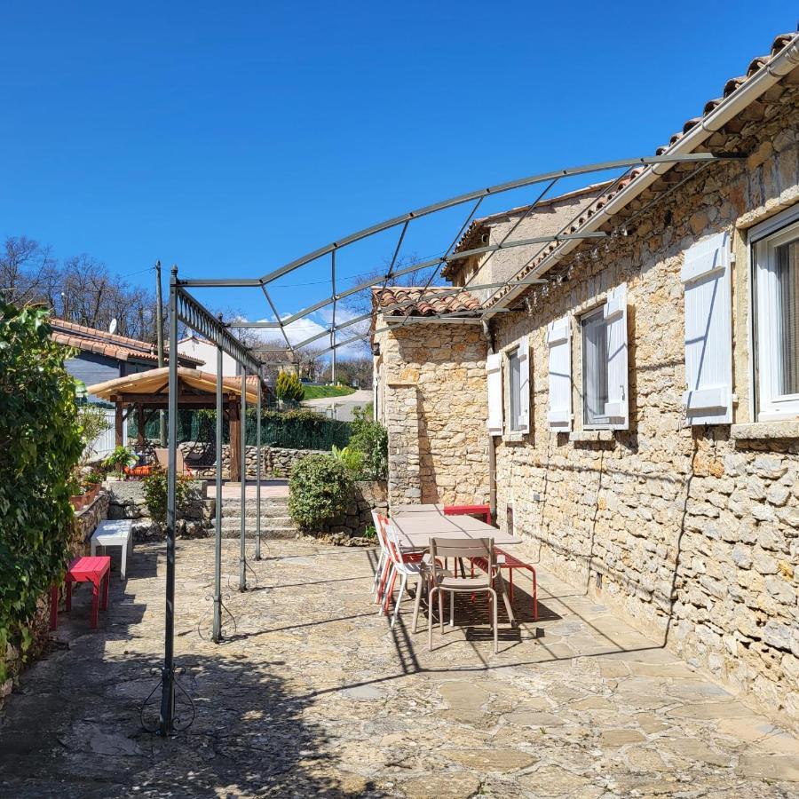 Hotel Les Pierres De Cezaire Saint-Cézaire-sur-Siagne Exteriér fotografie