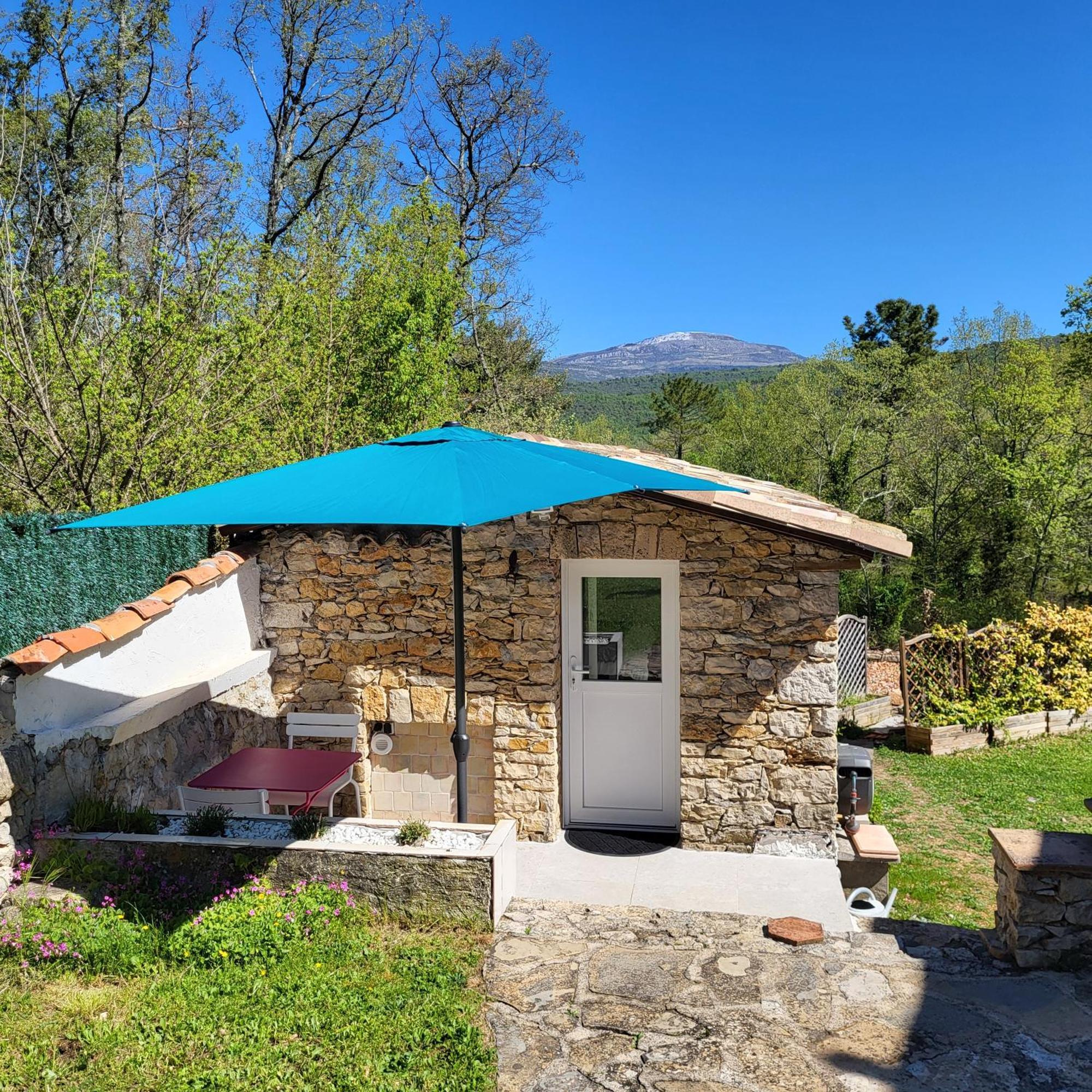 Hotel Les Pierres De Cezaire Saint-Cézaire-sur-Siagne Exteriér fotografie